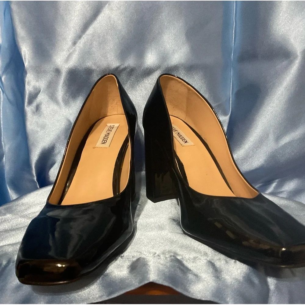 Women’s Block Heel Shoe, Steve Madden - Picture 1 of 10